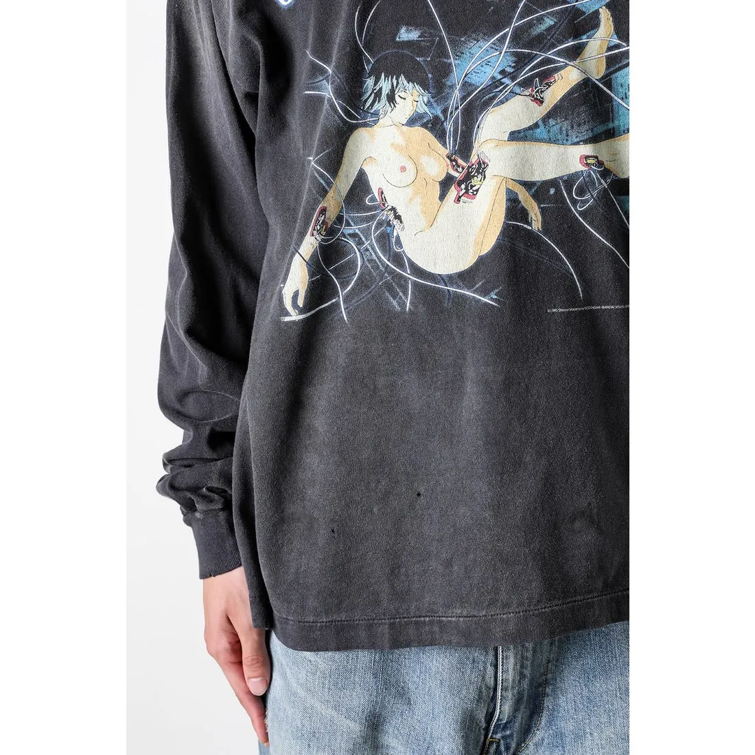 SAINT Mxxxxxx × GHOST IN THE SHELL Ghost in the Shell GS_LS TEE/GITS/BLK Big IP Ghost in the Shell co-branded model Sleeping Motoko Kusanagi Retro distressed long sleeves with holes Washed black S-XL